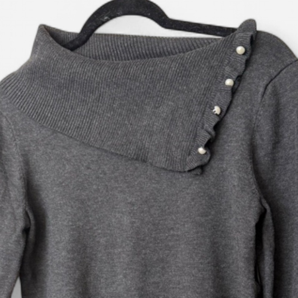 Cable & Gauge Charcoal Gray Asymmetric Neck Sweater - Pearl Detail - Size S/P - Picture 6 of 8